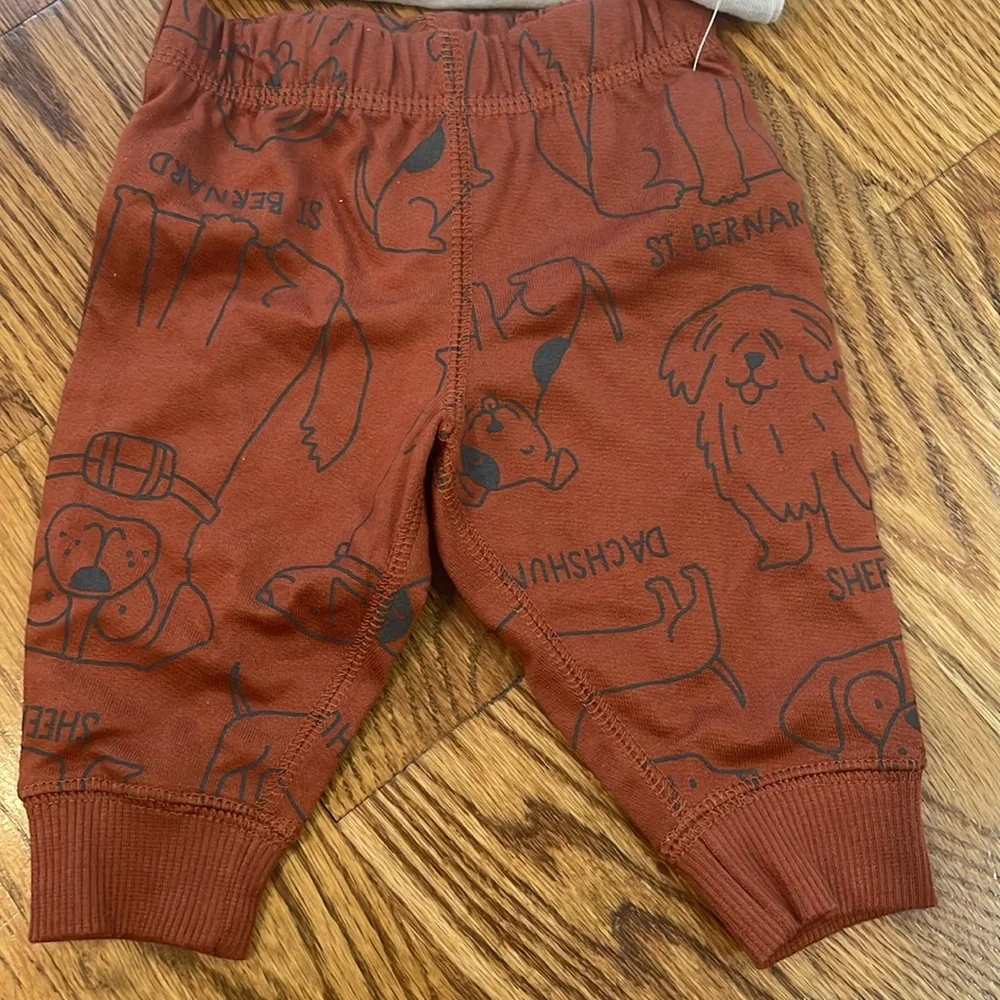 Carter’s Matching Set. Includes Shirt and Pants. Size 3 Months. New With Tags.